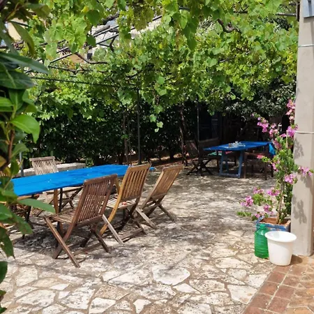 Holiday home House Ivas With Garden