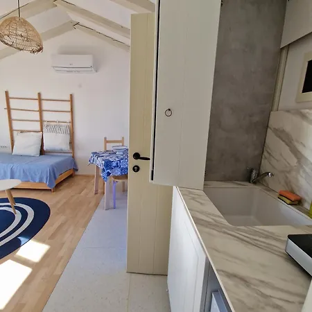 Hébergement de vacances House Ivas With Garden *